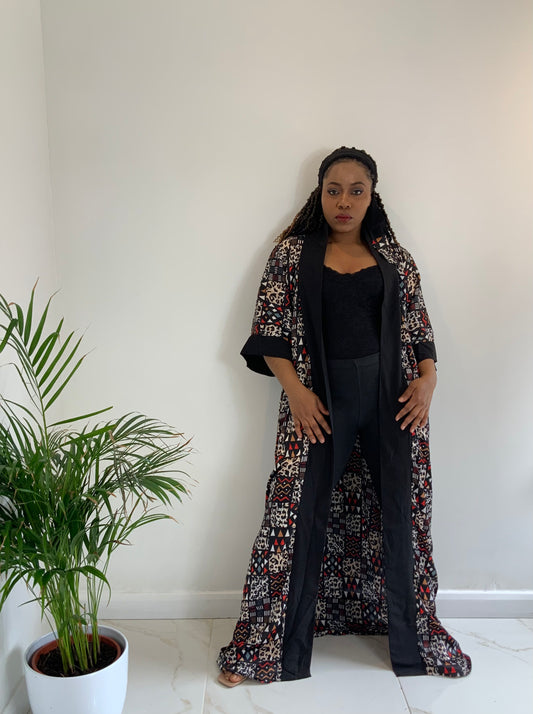 KELECHI KIMONO